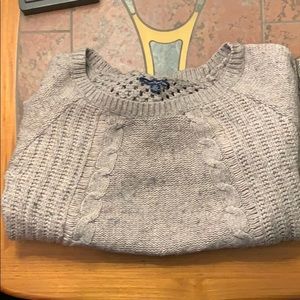 American eagle sweater